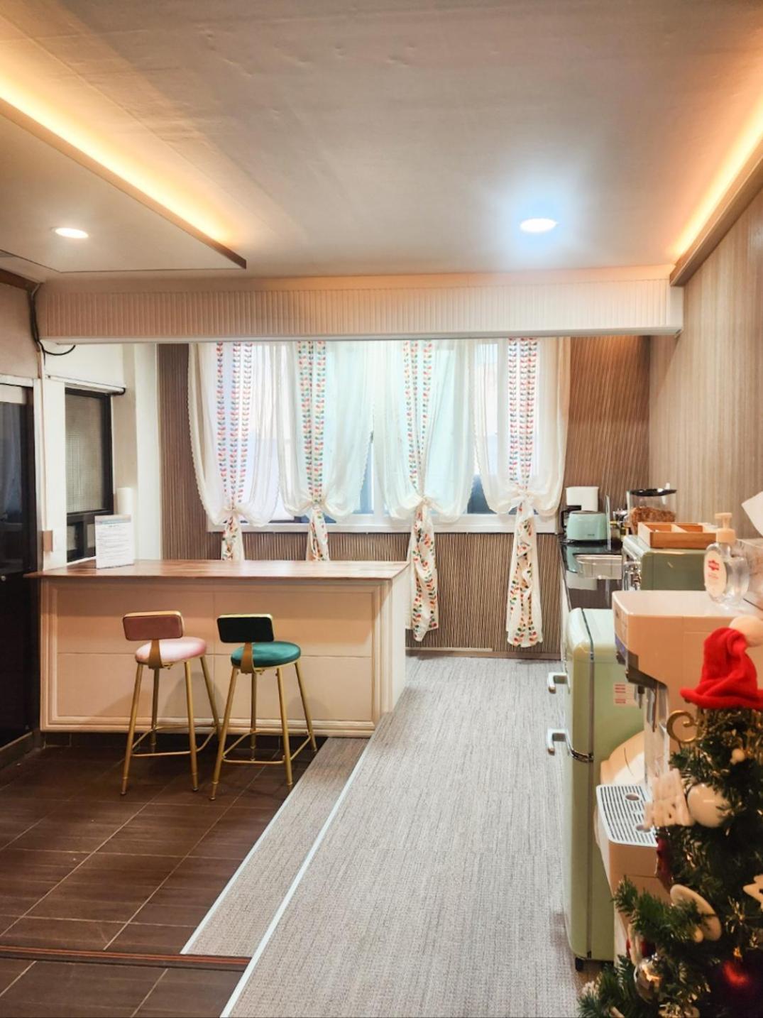 Romance Hotel 3*